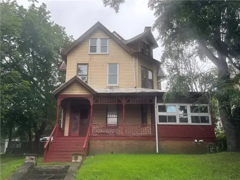 Triplex with Off-Street Parking