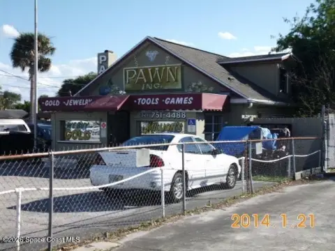 Storefront Retail Building with Carport