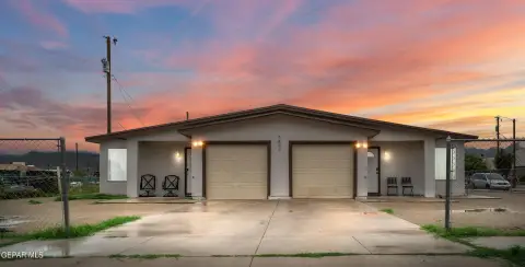 Single-Story Duplex
