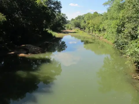 Misty River Ranch on War Eagle