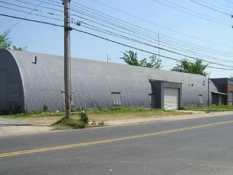 Multi-Tenant Flex Building