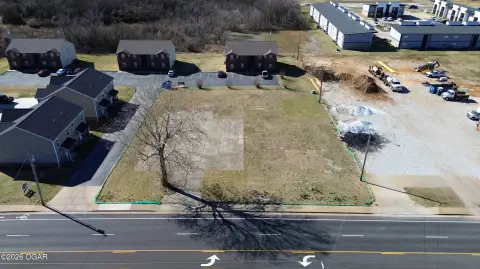 Commercial Land with Street Visibility