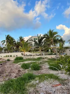 Oceanfront Lot on Overseas Highway