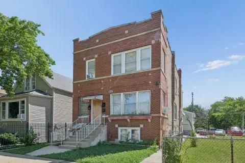 Chicago Multi-Unit Residential Income