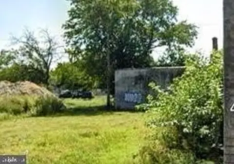 Land For Sale, Camden