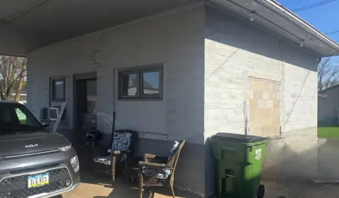 Commercial Property on Mamie Eisenhower Avenue