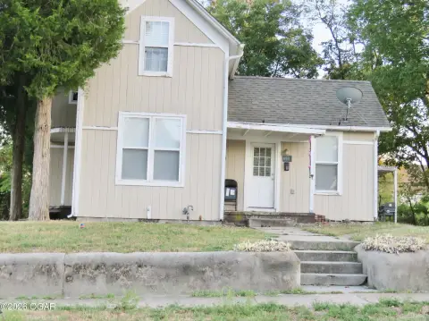Three-Unit Residential Triplex