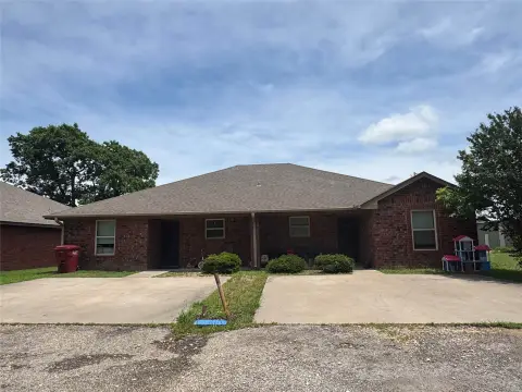 Six-Unit Multifamily with Duplex Buildings