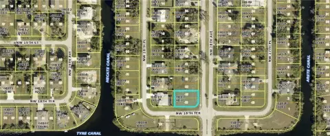 Corner Lot in Cape Coral