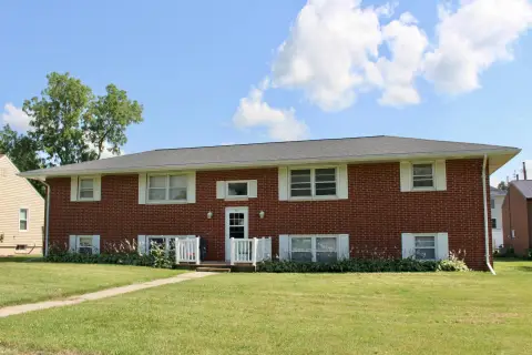 Brick 4-Plex with Coin-Op Laundry