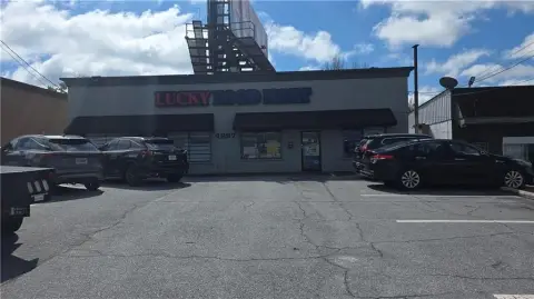 Versatile Mixed-Use Investment Opportunity