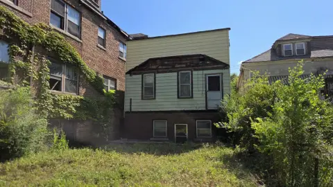 Three-Unit Triplex