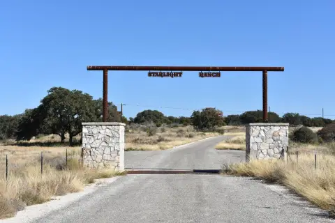 20 Acres in Starlight Ranch