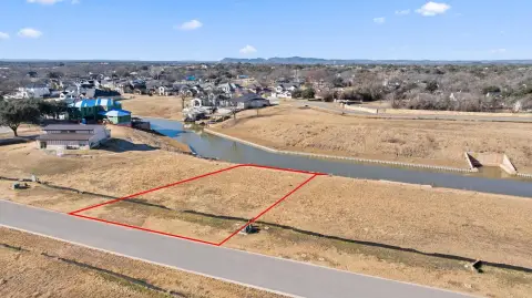 Lake LBJ Waterfront Land