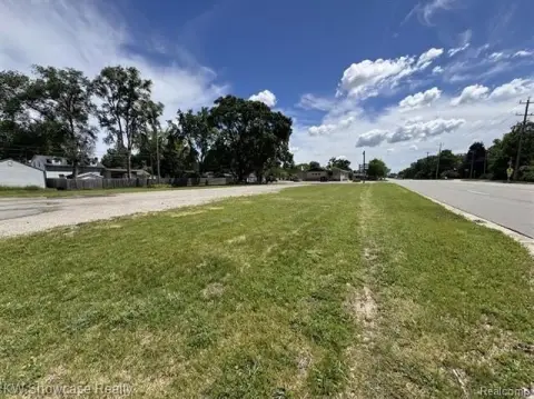 Commercial Land with Road Frontage