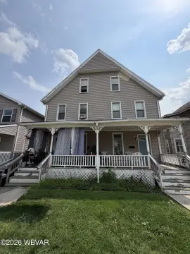 Two-Unit Duplex with Laundry