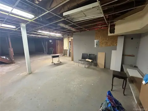 Commercial Space in Hempstead, NY