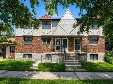 Renovated Duplex with Basement