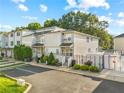 Semi-Attached Duplex with Private Yard