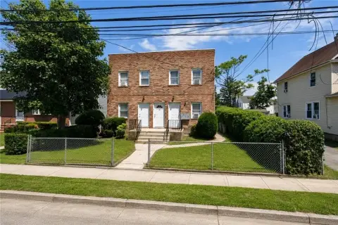 Brick Quadplex