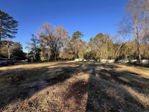 Residential Lot in Camden, AR
