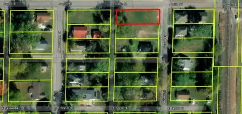 Residential Lot in Benton, Illinois