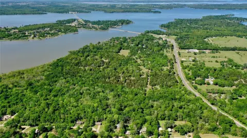 Unrestricted Waterfront Land Tract
