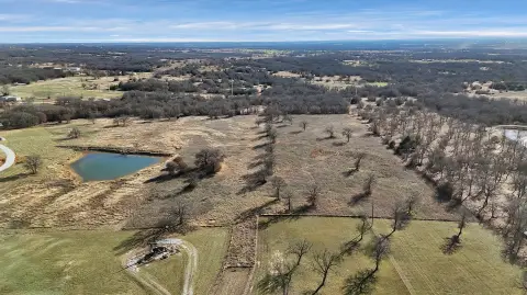 Fenced Unimproved Farmland with Mature Trees