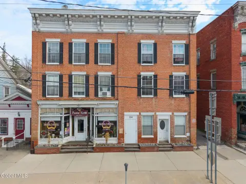 Mixed-Use Building with Restaurant