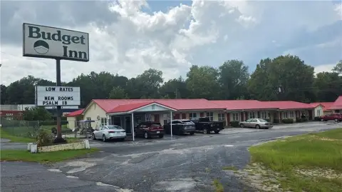 24-Room Hotel with Manager's Quarters