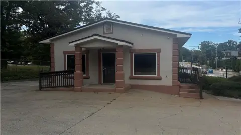 Specialty Property with Separate Entrance