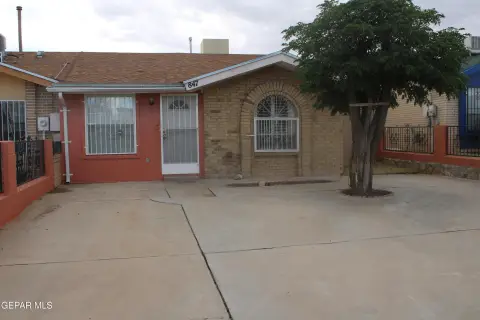 Fenced Duplex with Storage