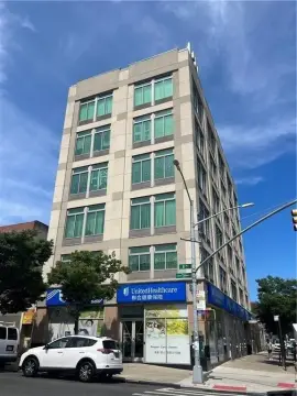 Office Space in Elevator Building