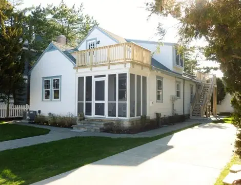 Three-Unit Coastal Triplex