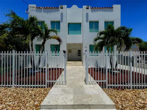Renovated Fourplex with In-Unit Laundry
