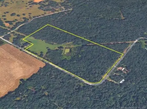 19 Acres Land in Stilwell, OK