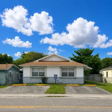 Hollywood Duplex Investment Opportunity