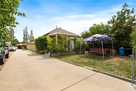 Los Angeles Triplex Investment Opportunity