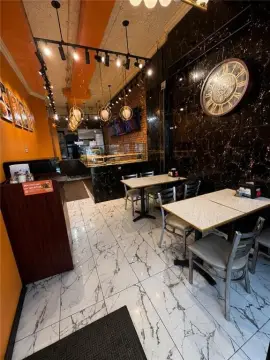 Turnkey Pizzeria with Full Basement