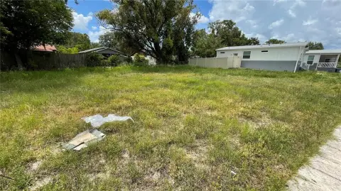 CG-Zoned Commercial Land