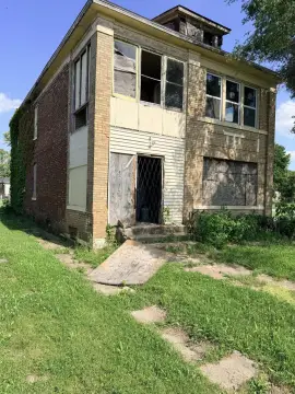 Multi-Family with Updated Roof