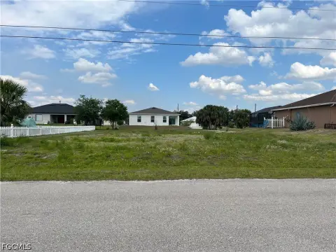 Residential Lot in Lehigh Acres