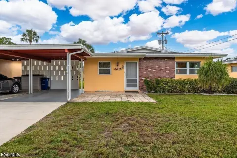Lehigh Acres Condo in 55+ Community