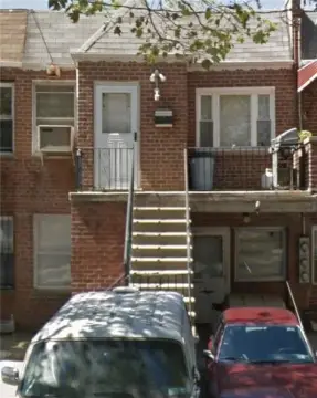 Duplex with Private Backyard