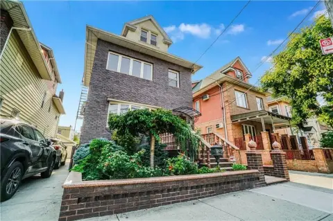 Detached Triplex Home