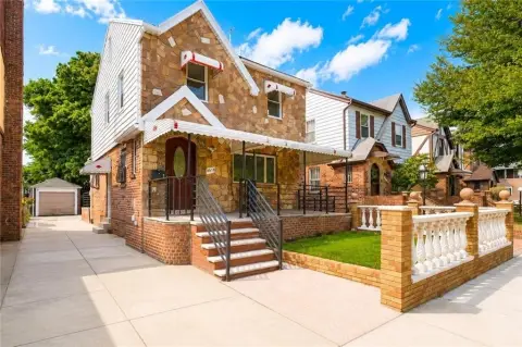 Fully Renovated Detached Home