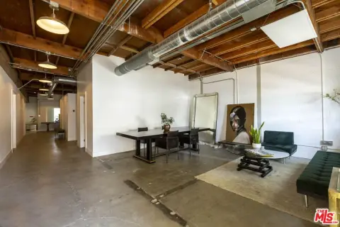 Gated Creative Flex Building