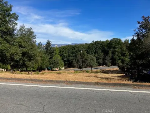 Kelseyville Land with Lake Views