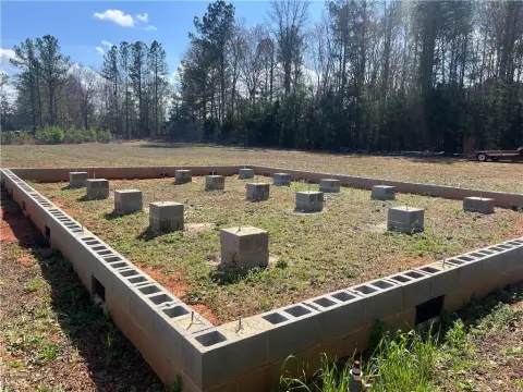 Land with Duplex Foundation