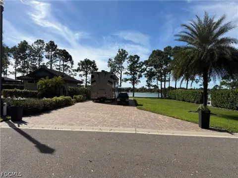 Lakefront RV Lot in Paradise